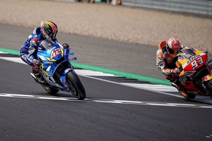 KILAS BALIK – Kekalahan Pahit Marquez di MotoGP Inggris dari Rival yang Sering Di-bully, Pasrah Diasapi meski Tahu Kapan Diserang